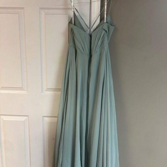 David bridal sage bridesmaid dress wore only once . - Picture 2 of 2